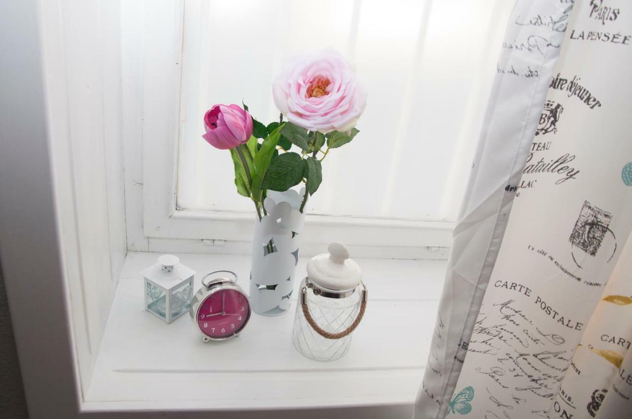 Bistrik Rose Apartment SJJ Extérieur photo